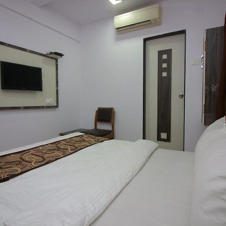 Hotel Apex Navi Mumbai Extérieur photo