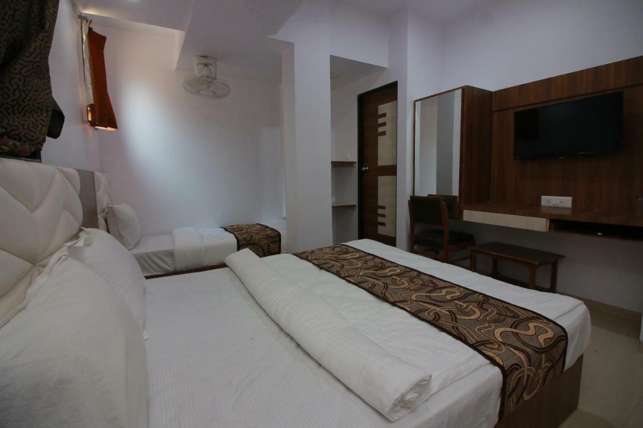 Hotel Apex Navi Mumbai Extérieur photo