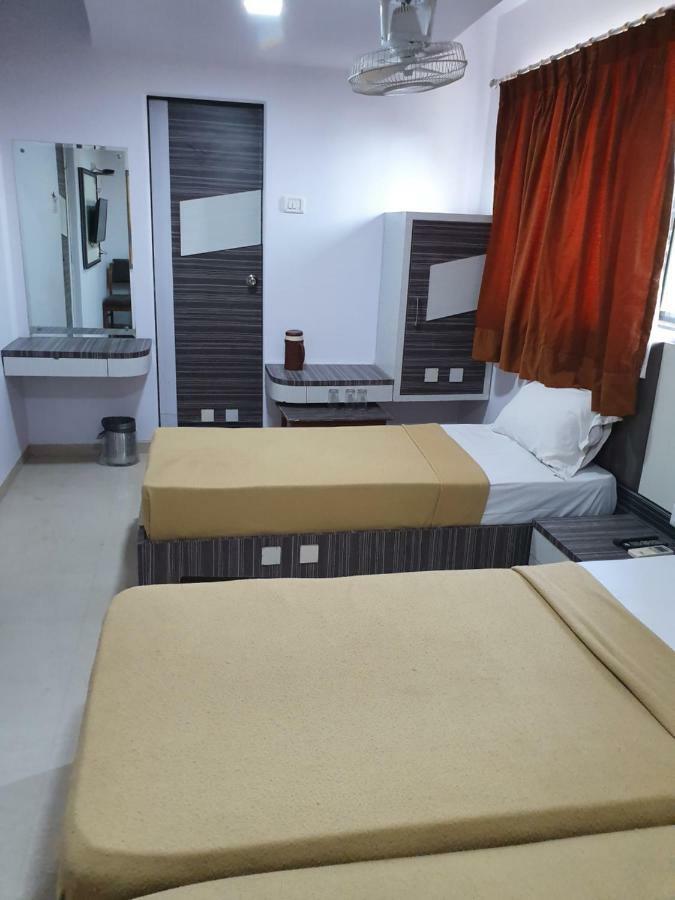 Hotel Apex Navi Mumbai Extérieur photo