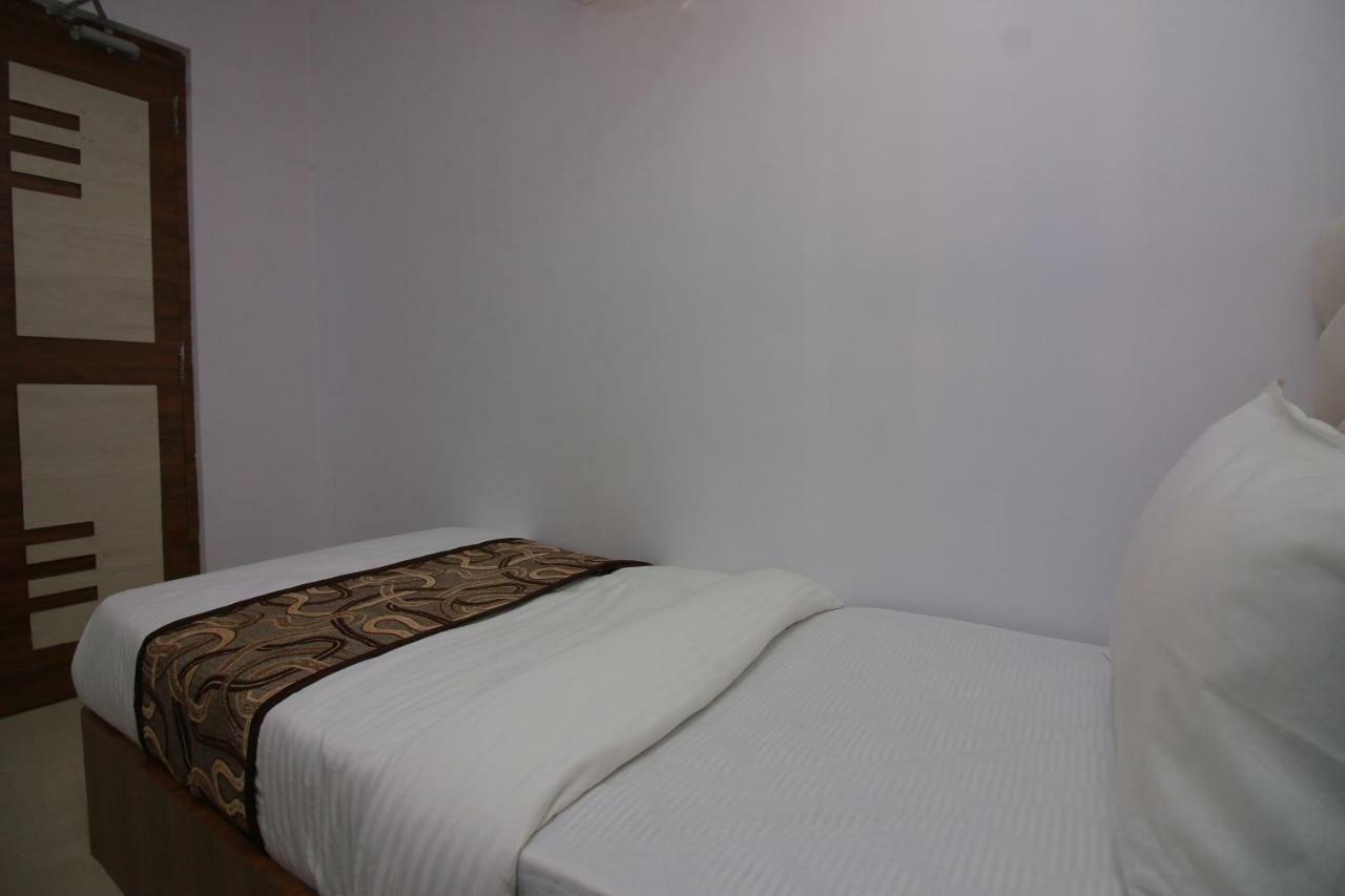 Hotel Apex Navi Mumbai Extérieur photo