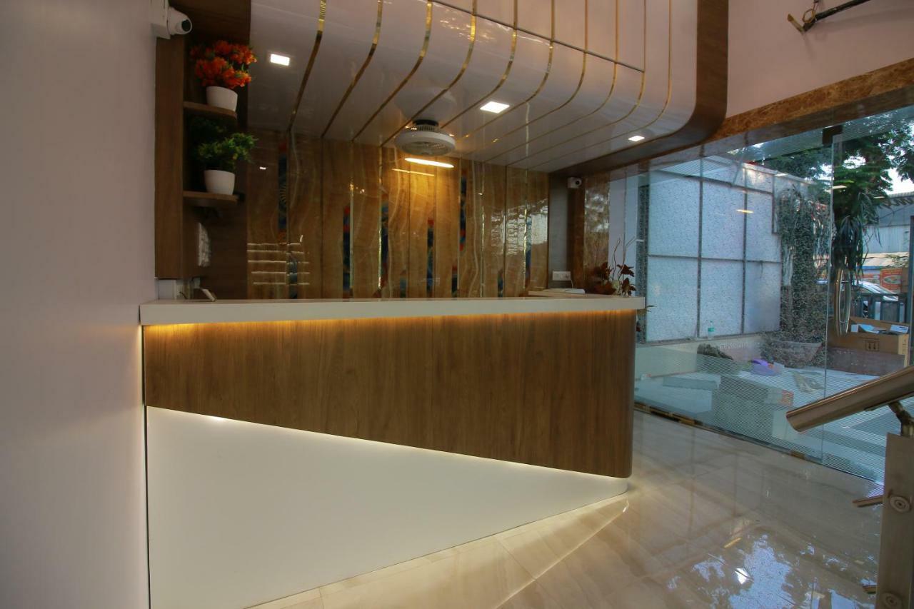Hotel Apex Navi Mumbai Extérieur photo