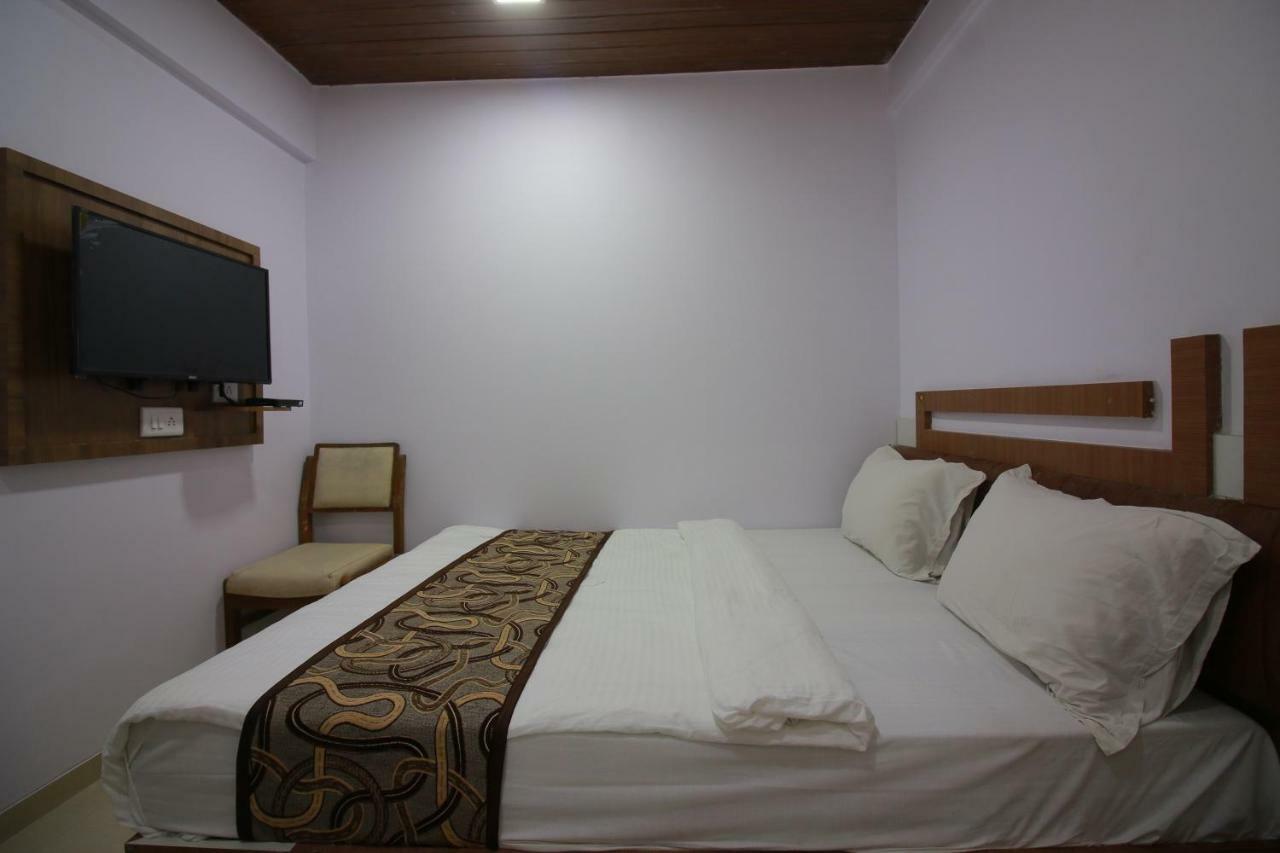 Hotel Apex Navi Mumbai Extérieur photo