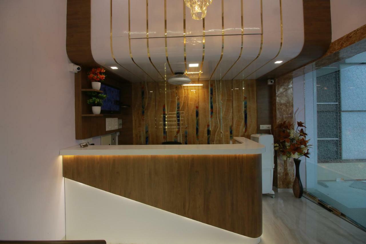 Hotel Apex Navi Mumbai Extérieur photo