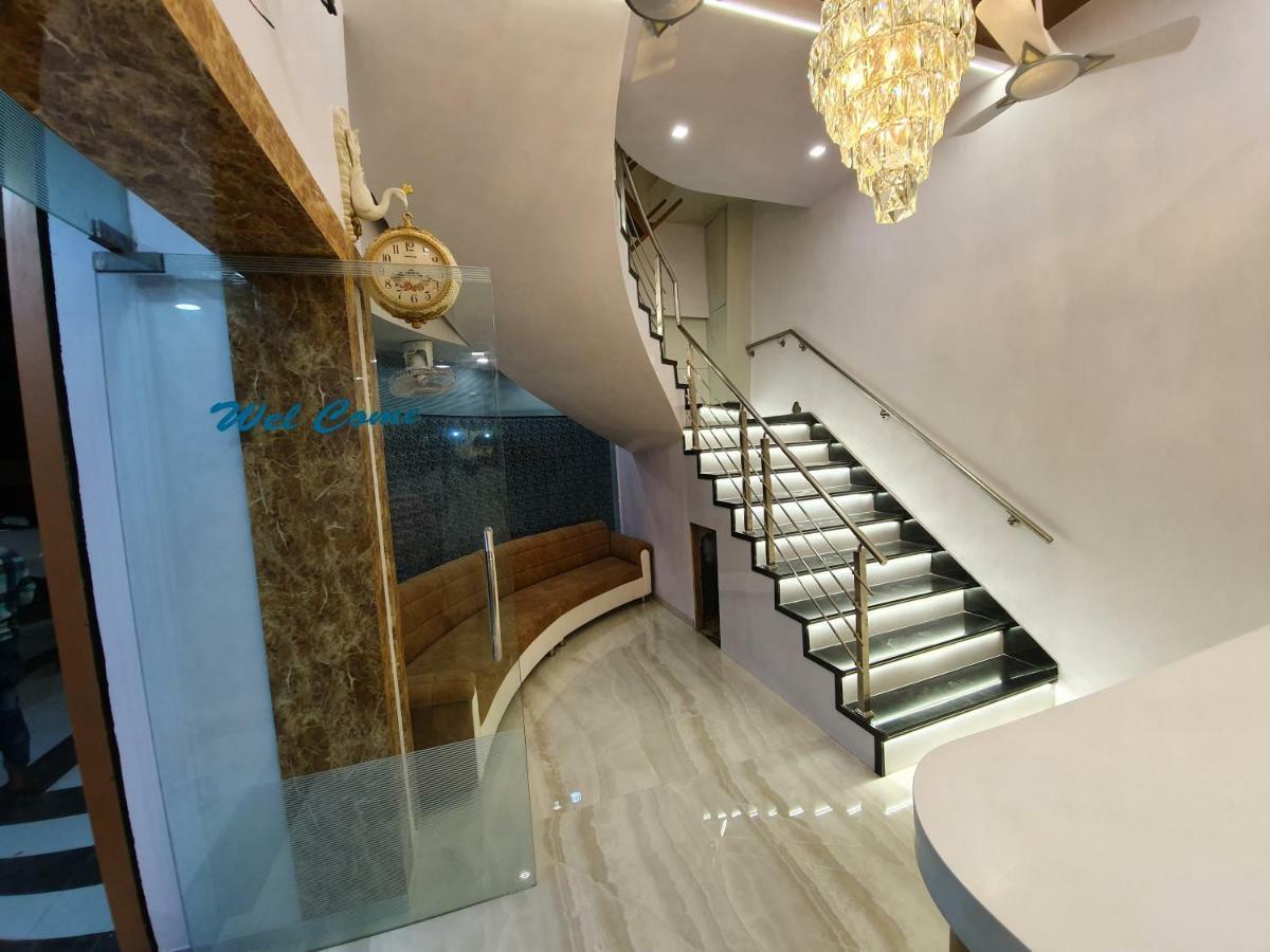Hotel Apex Navi Mumbai Extérieur photo